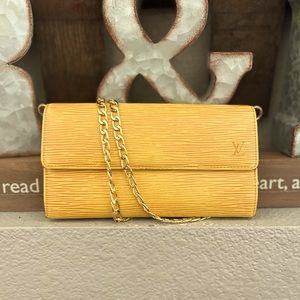 Louis Vuitton Epi Porte Tresor International Leather Trifold Long Wallet